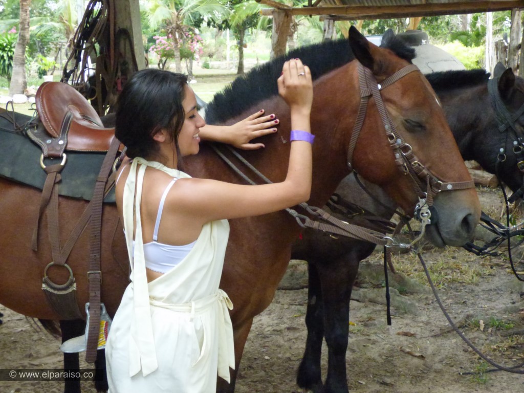 Aventuras de Llaneridad: Estos Planes te Encantarán 9 20pan finca el paraiso yopal casanare colombia turismo aventura tradicion plan pasadia cabalgata caballos atardecer llanura turistas sabana 26